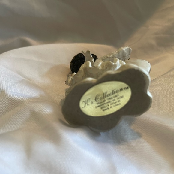 Angel - Picture 4 of 4